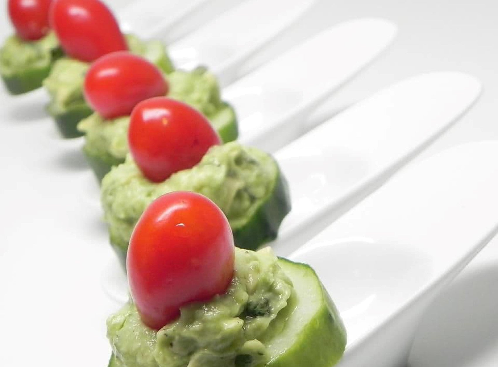 Spirulina Avocado Cucumber Bites – Nutrex Hawaii